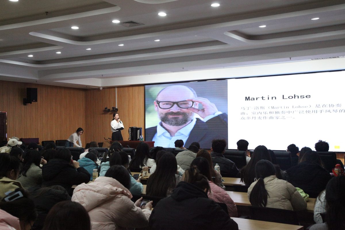 Lecture on Danish composer Martin Lohse for students in China